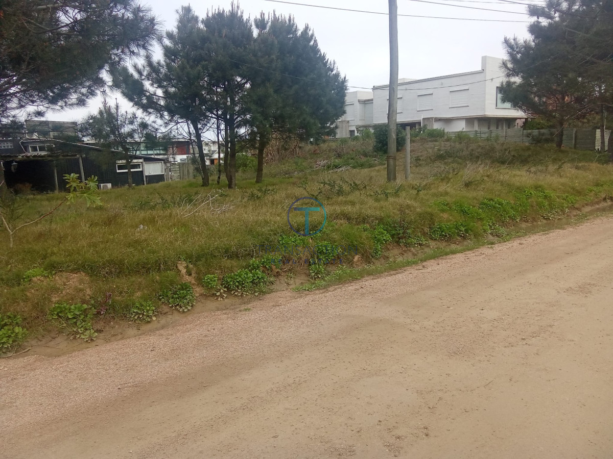 Terreno ID.1250 - Terreno en La Barra, 