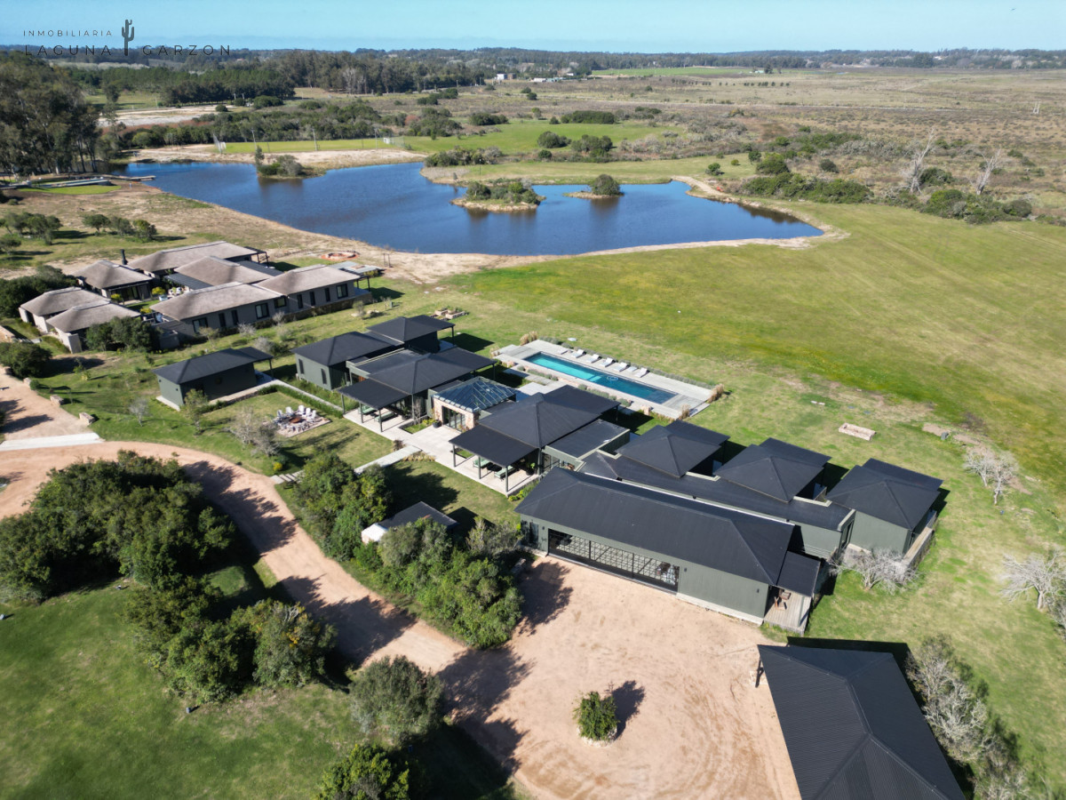 Casa ID.87 - Casa en venta Puerto Quetzal La Barra Punta del Este