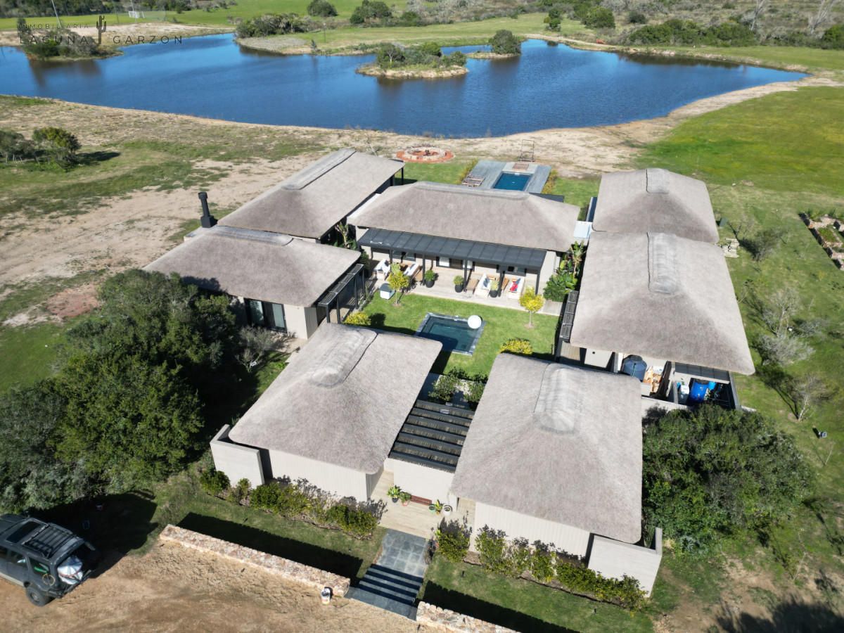 Casa ID.85 - Casa en venta Puerto Quetzal La Barra Punta del Este