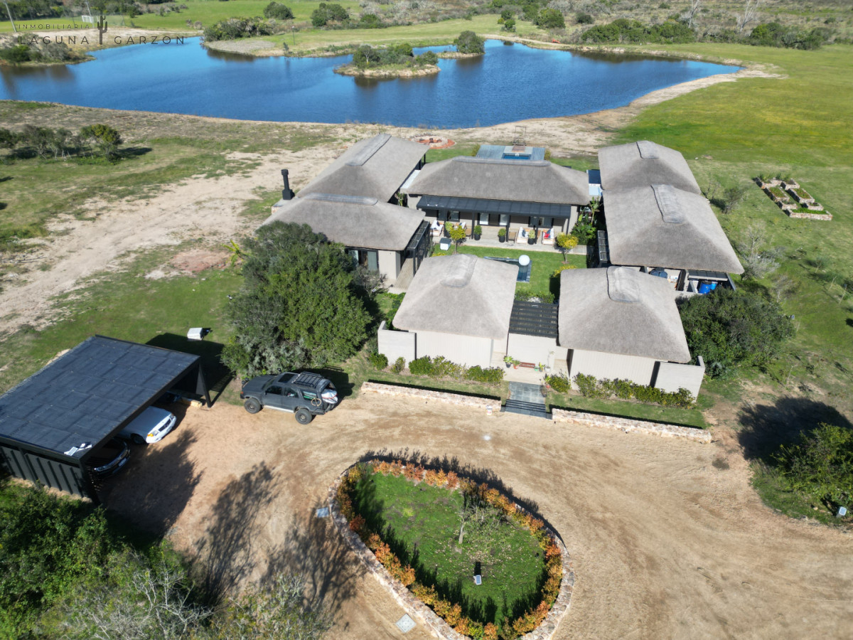 Casa ID.85 - Casa en venta Puerto Quetzal La Barra Punta del Este