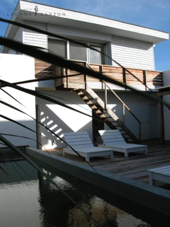 Casa ID.42 - Casa Moderna frente al Desplayado