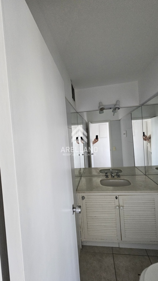 Apartamento ID.4420 - Edifico bajo a metros del puerto