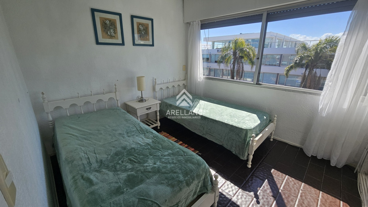 Apartamento ID.4420 - Edifico bajo a metros del puerto