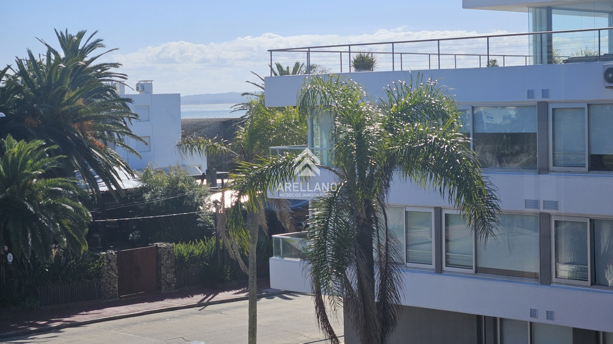 Apartamento ID.4420 - Edifico bajo a metros del puerto