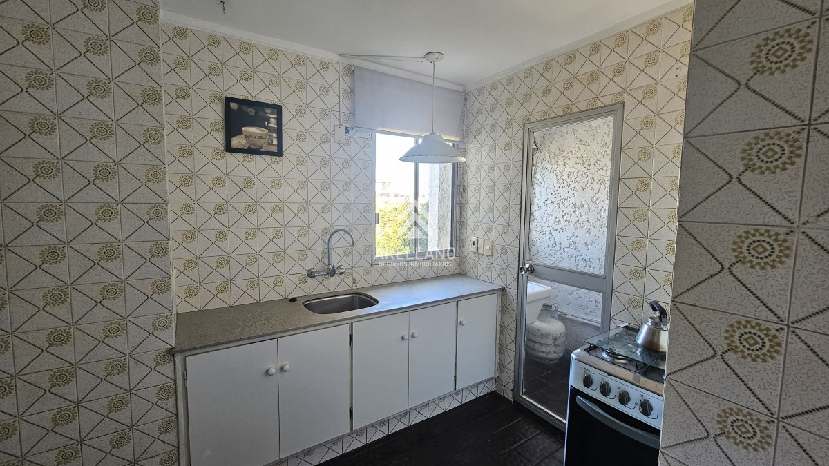Apartamento ID.4420 - Edifico bajo a metros del puerto