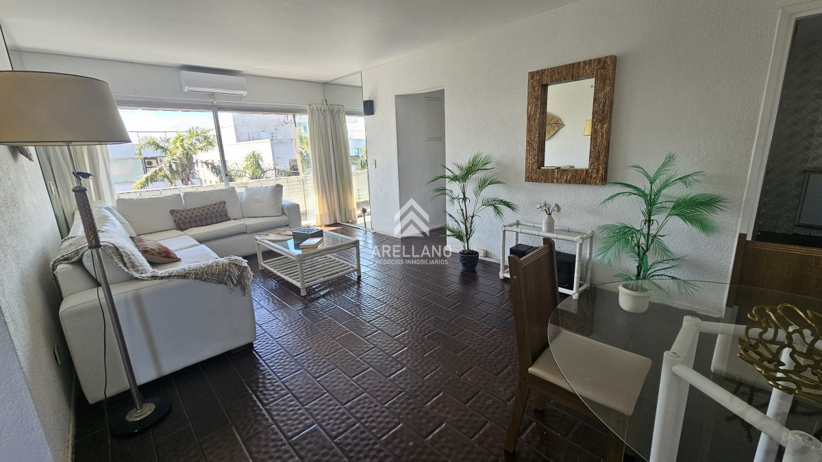 Apartamento ID.4420 - Edifico bajo a metros del puerto