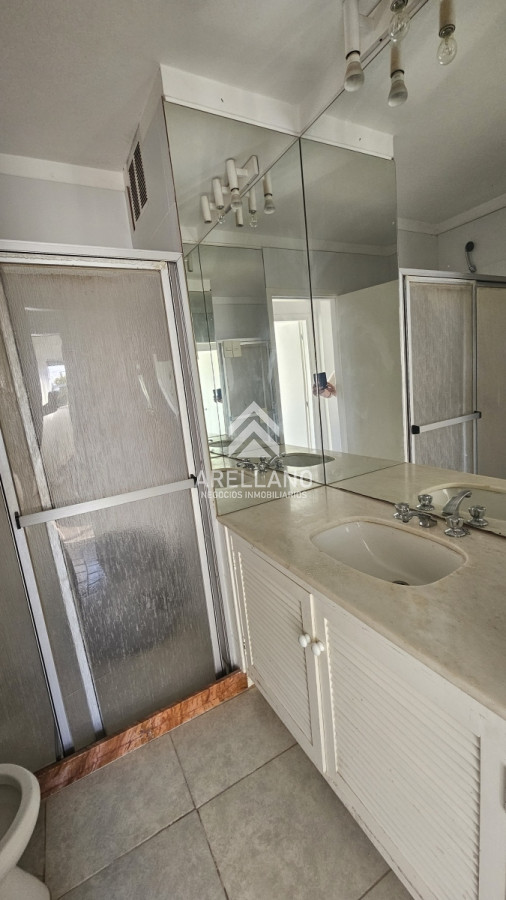 Apartamento ID.4420 - Edifico bajo a metros del puerto