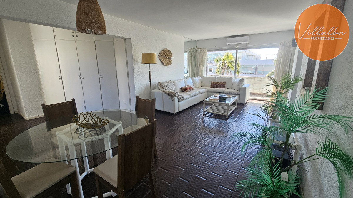 Apartamento ID.3330 - Edifico bajo a metros del puerto