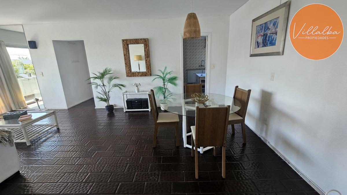Apartamento ID.3330 - Edifico bajo a metros del puerto