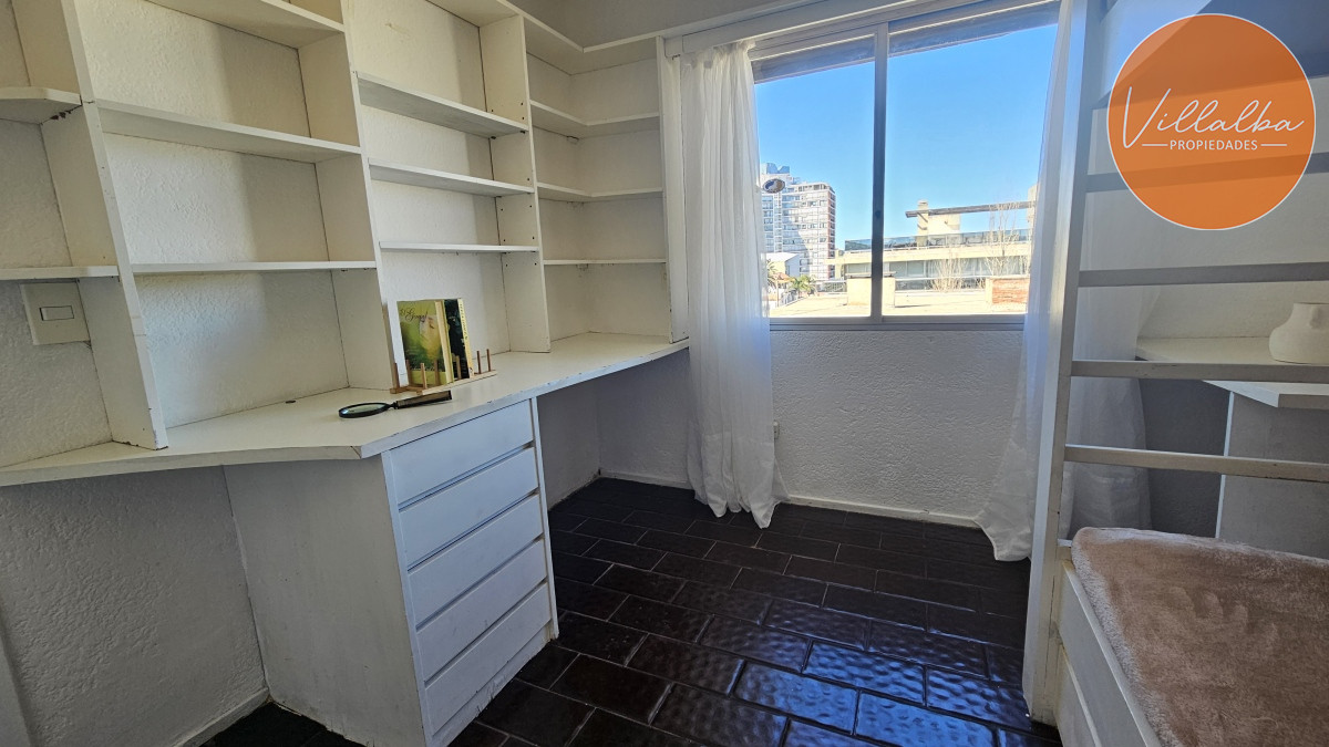 Apartamento ID.3330 - Edifico bajo a metros del puerto