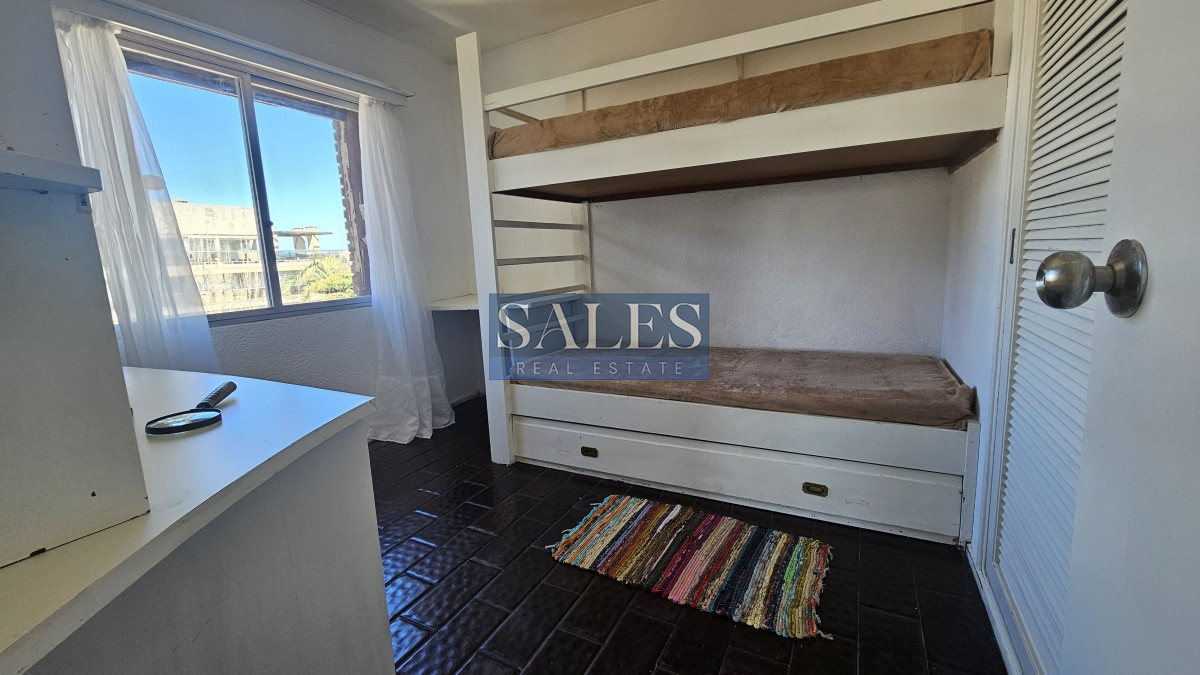 Apartamento ID.930 - Apartamento en venta Península Punta del Este 3 dormitorios