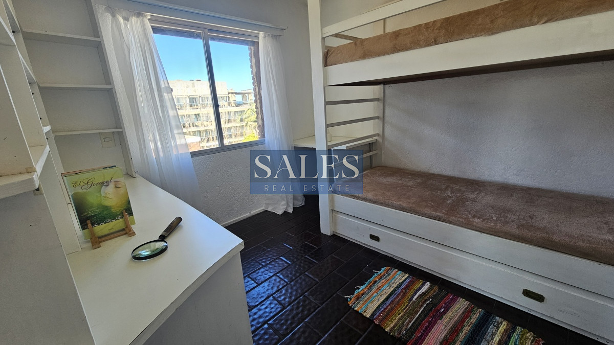 Apartamento ID.930 - Apartamento en venta Península Punta del Este 3 dormitorios