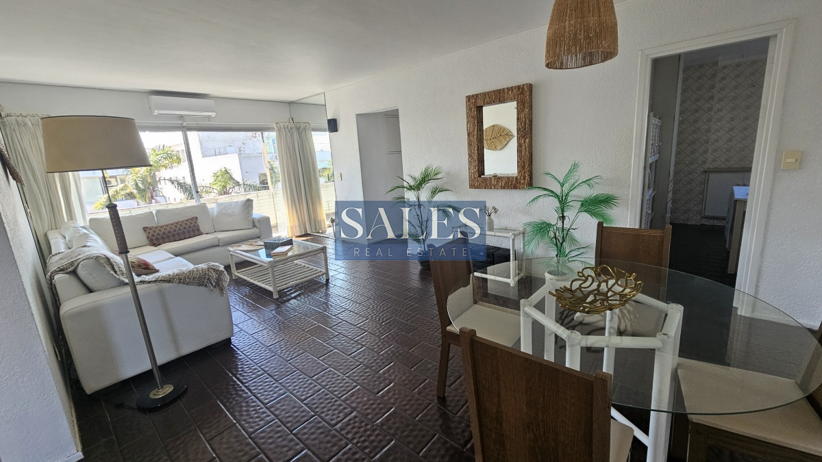 Apartamento ID.930 - Apartamento en venta Península Punta del Este 3 dormitorios
