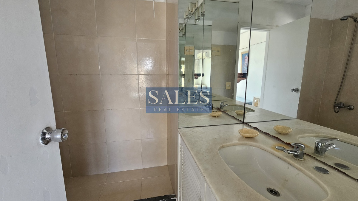 Apartamento ID.930 - Apartamento en venta Península Punta del Este 3 dormitorios