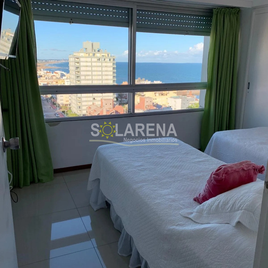 Apartamento ID.892 - Torre de categoría a metros del Puerto, excelente vista al mar