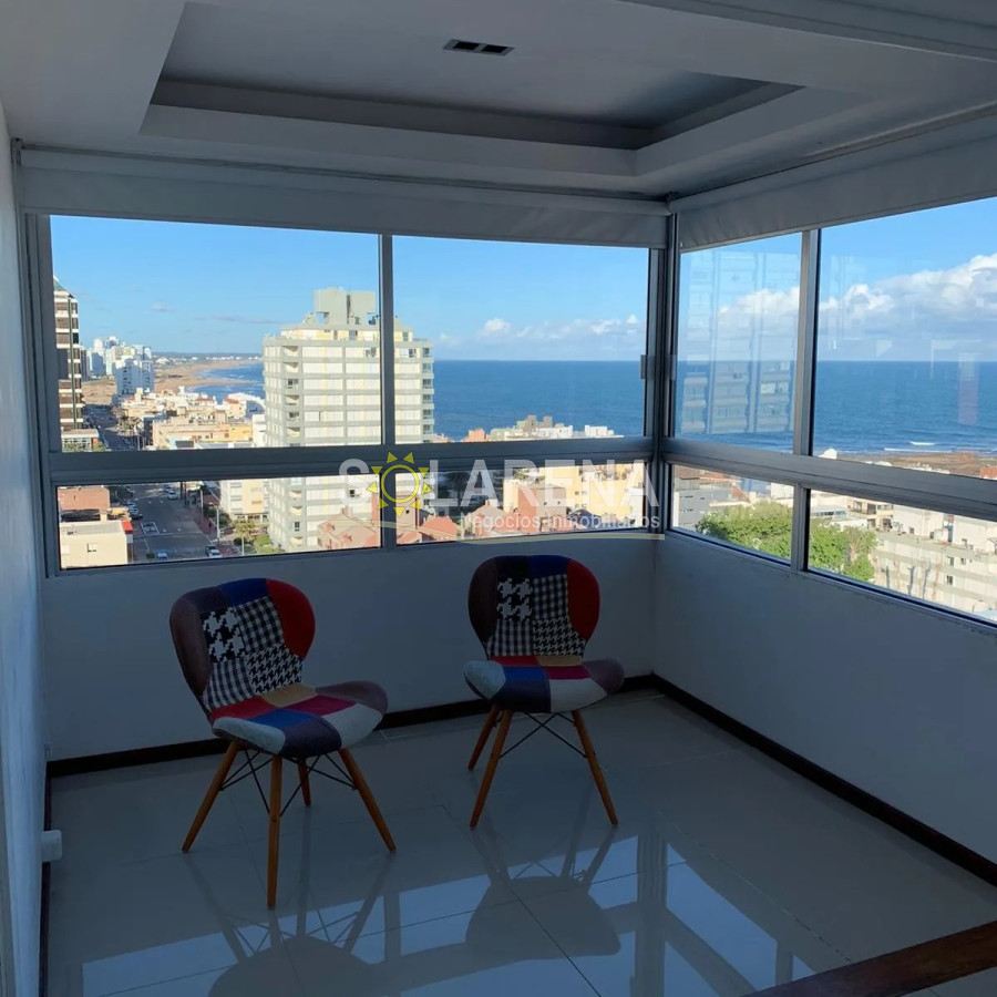 Apartamento ID.892 - Torre de categoría a metros del Puerto, excelente vista al mar