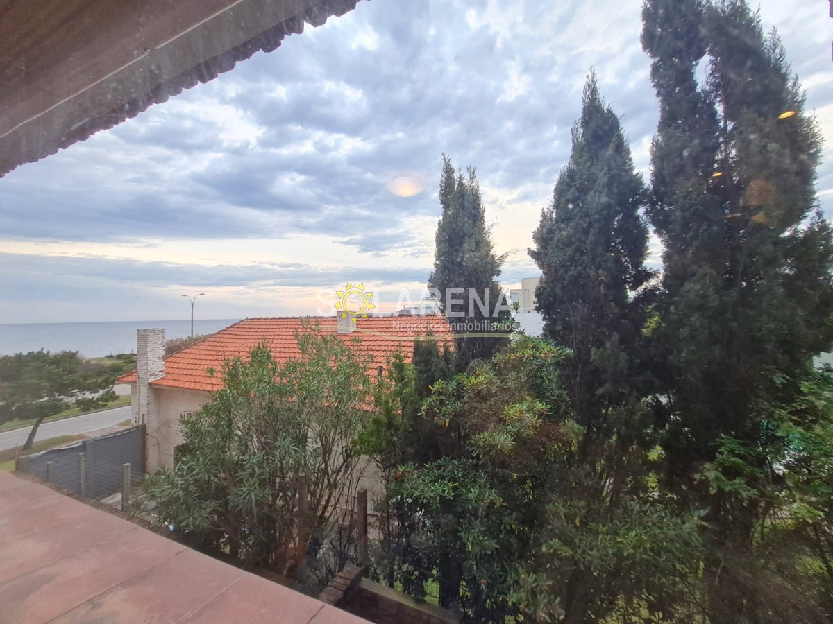 Apartamento ID.6513 - Edificio bajo frente al mar