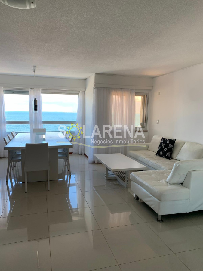 Apartamento ID.892 - Torre de categoría a metros del Puerto, excelente vista al mar