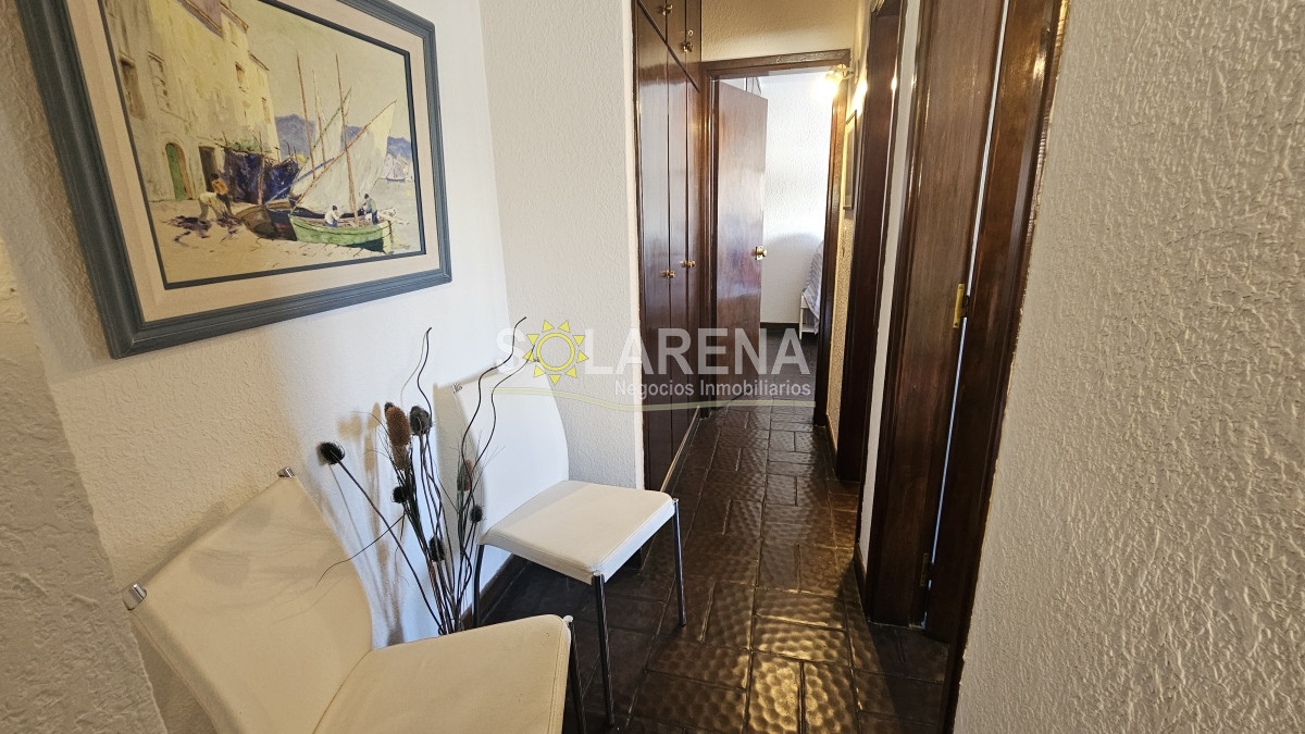 Apartamento ID.6480 - Edificio de 4 pisos con ascensor a una cuadra de la playa Mansa 