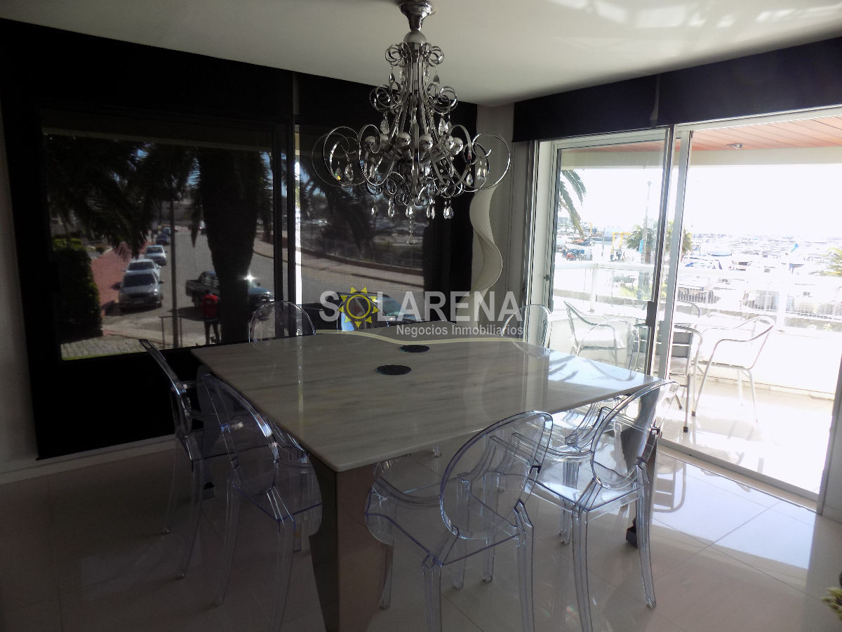 Apartamento ID.296 - Edificio frente al puerto con vista directa al mar