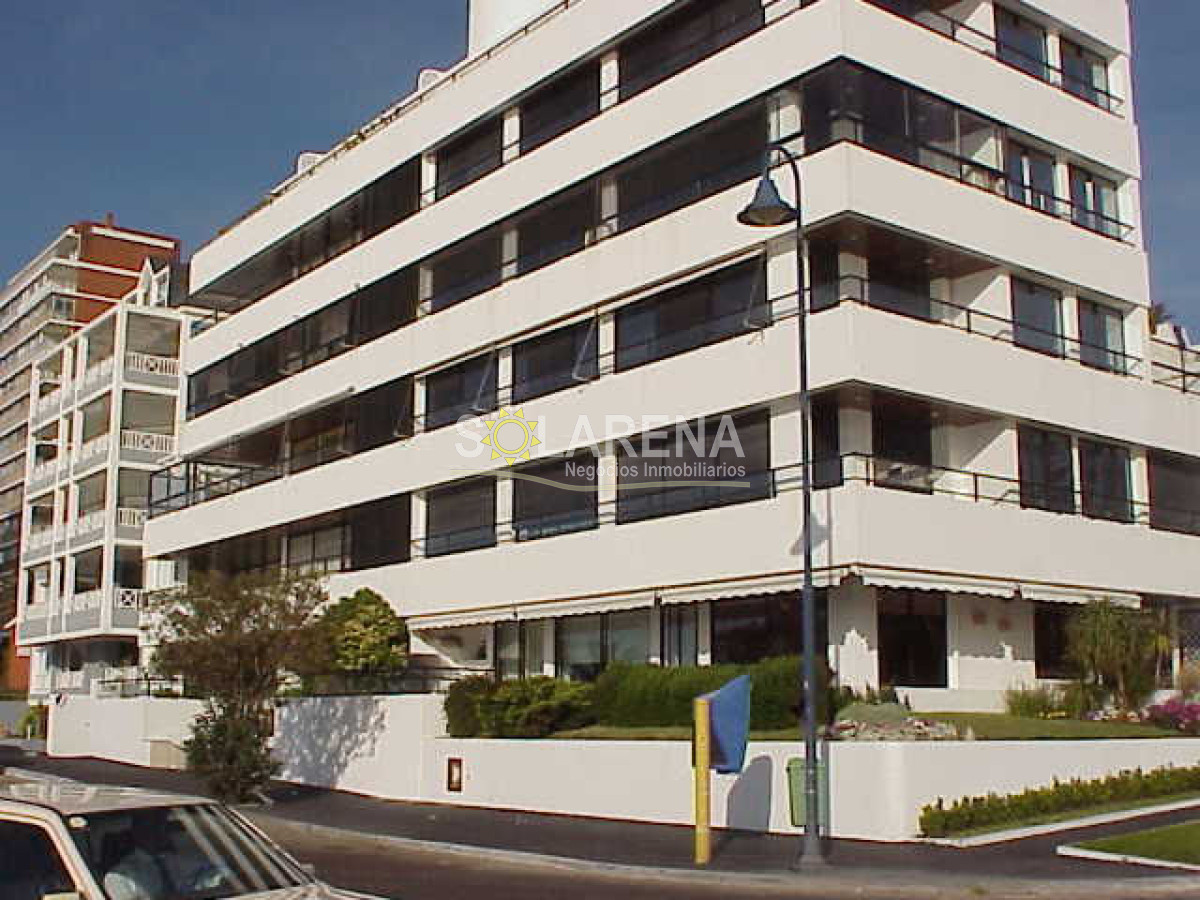 Apartamento ID.609 - Apartamento en Punta del Este, Península