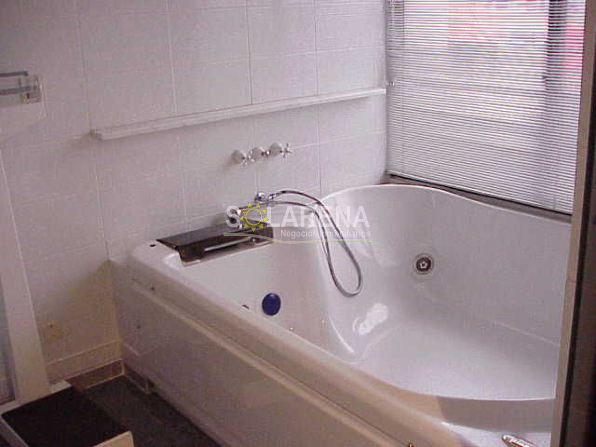 Apartamento ID.609 - Apartamento en Punta del Este, Península