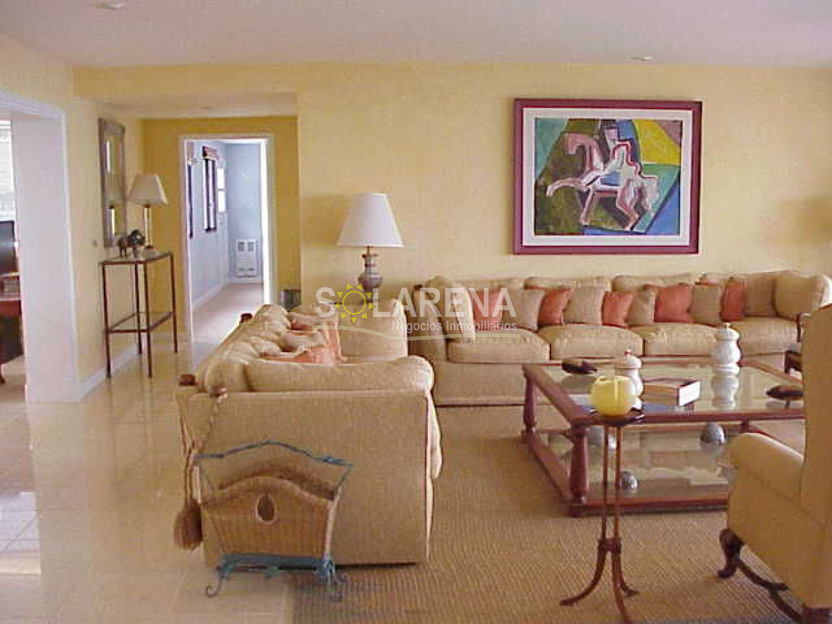 Apartamento ID.609 - Apartamento en Punta del Este, Península