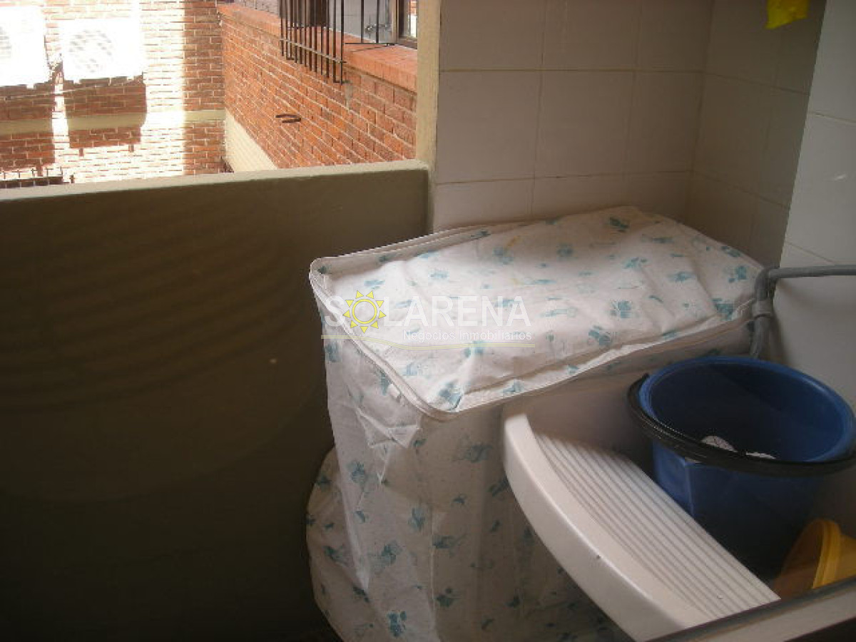 Apartamento ID.89 - Hermoso apartamento en edificio bajo a dos cuadras del puerto