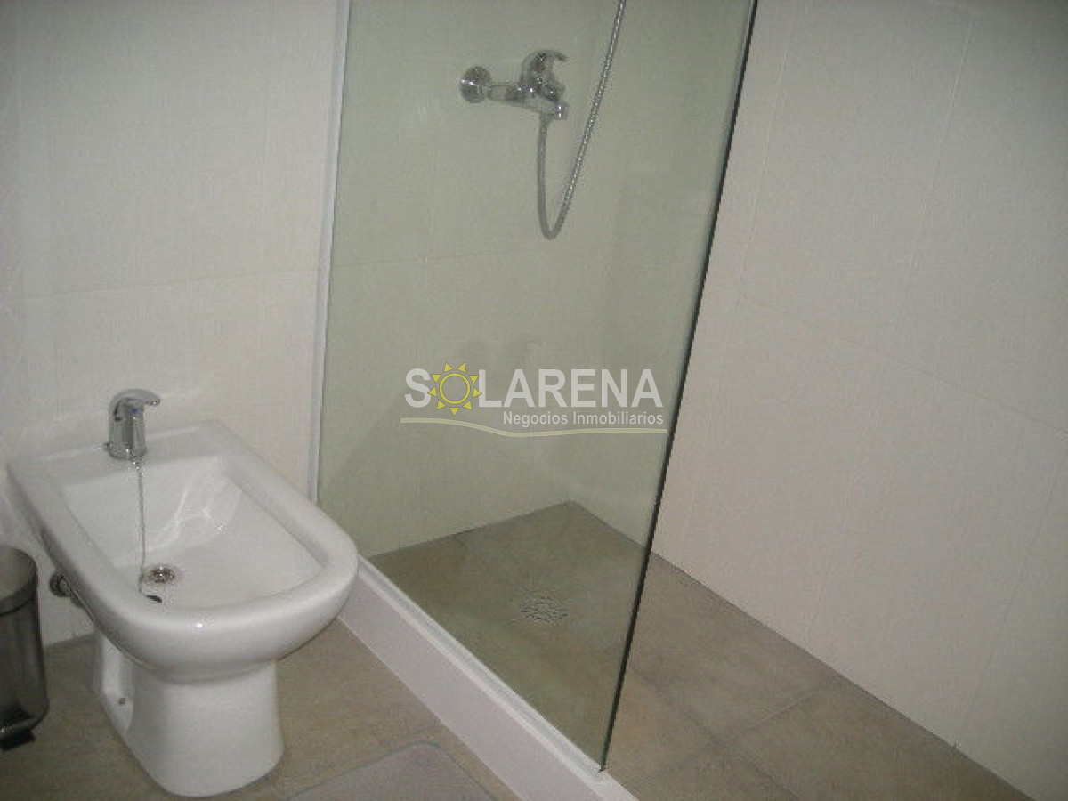 Apartamento ID.89 - Hermoso apartamento en edificio bajo a dos cuadras del puerto