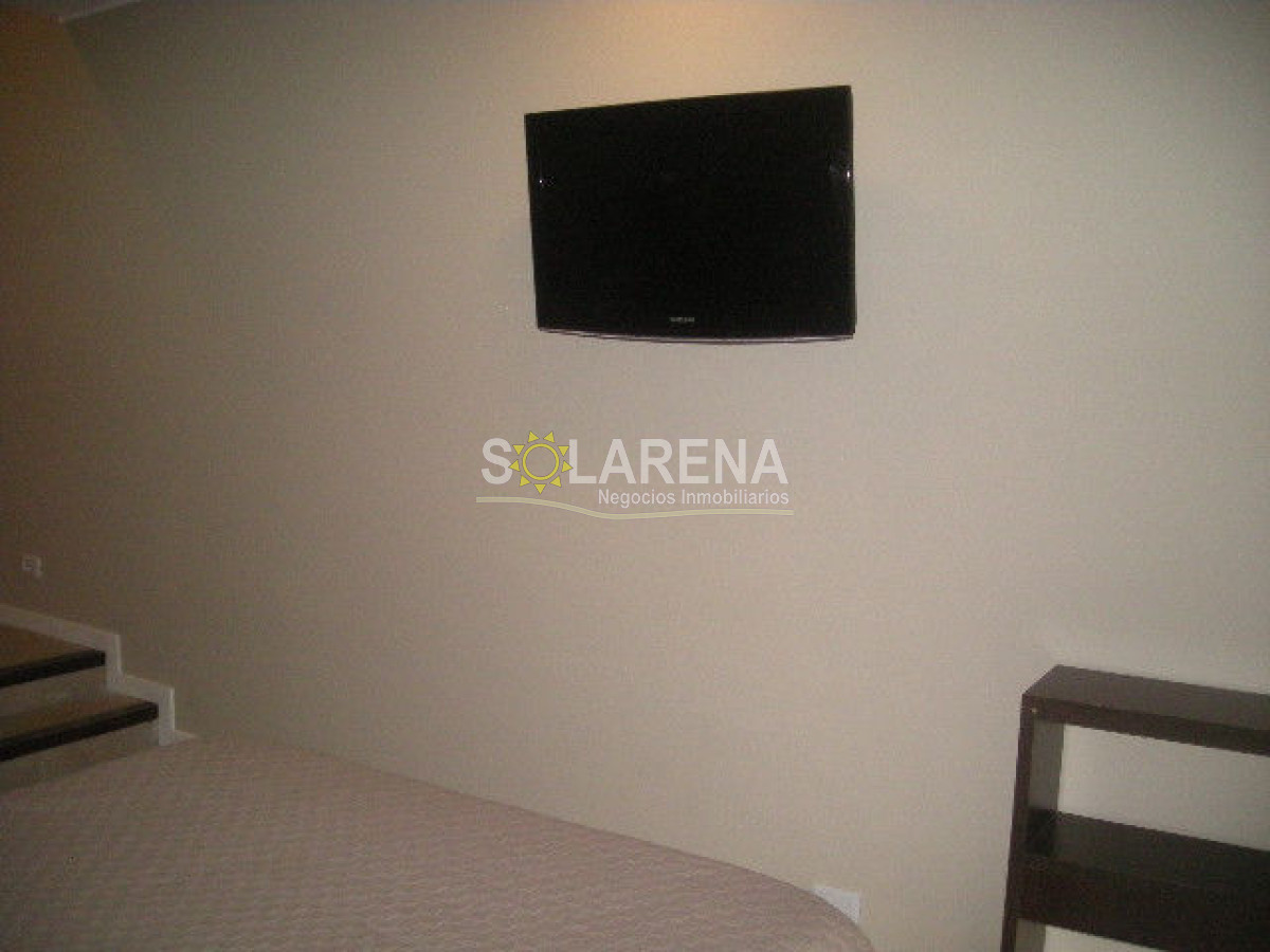 Apartamento ID.89 - Hermoso apartamento en edificio bajo a dos cuadras del puerto