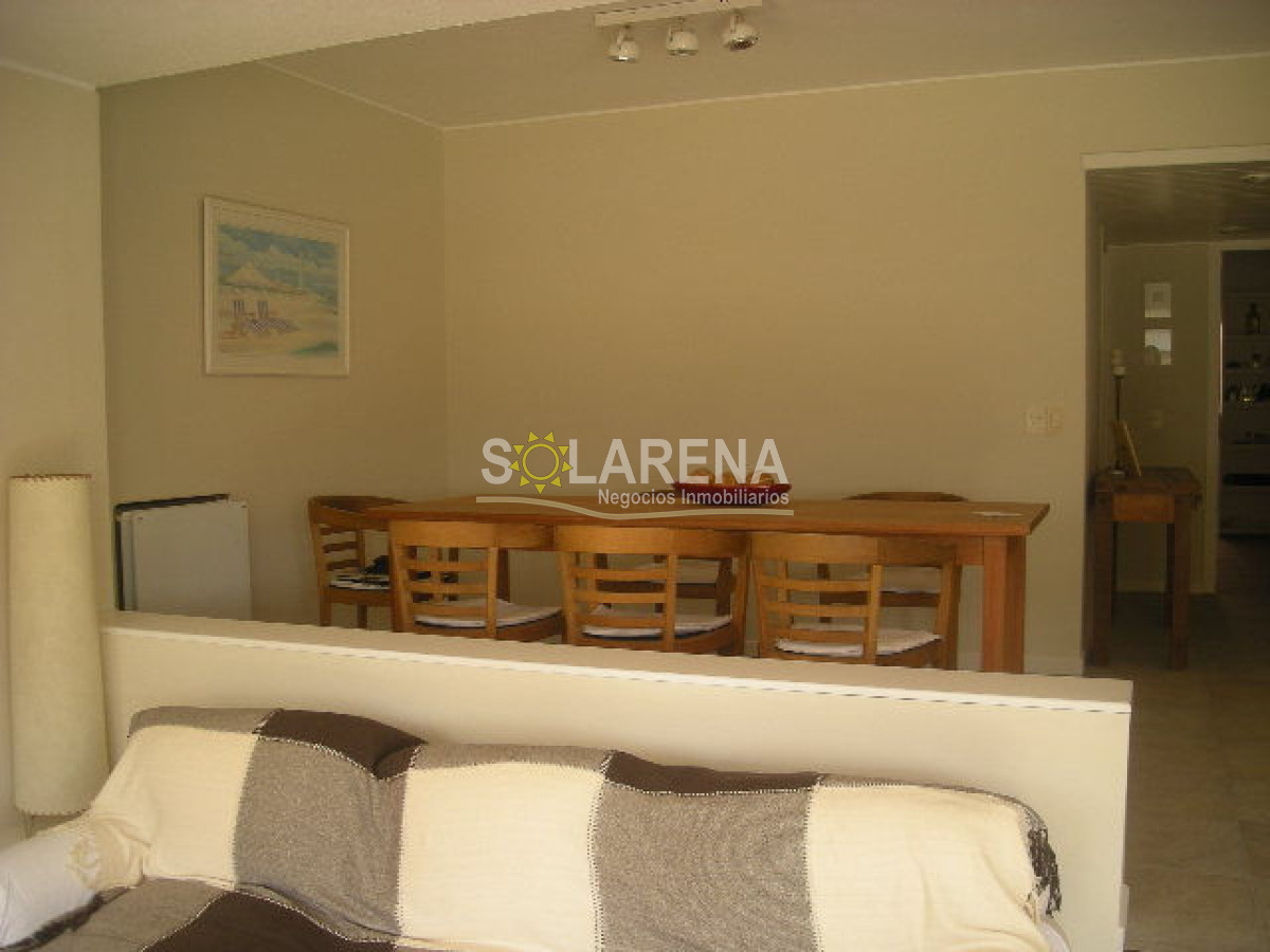 Apartamento ID.89 - Hermoso apartamento en edificio bajo a dos cuadras del puerto