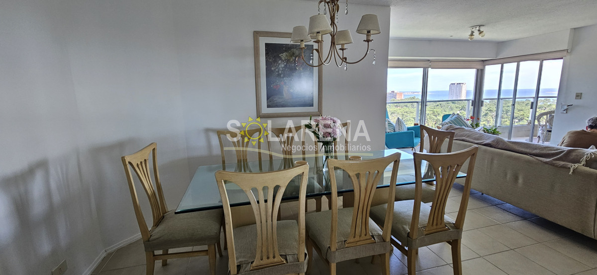Apartamento ID.207 - Clasica torre, piso alto con vista hermosa a la Mansa