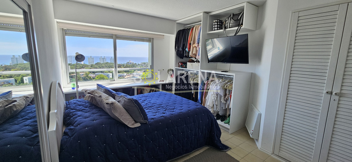 Apartamento ID.207 - Clasica torre, piso alto con vista hermosa a la Mansa