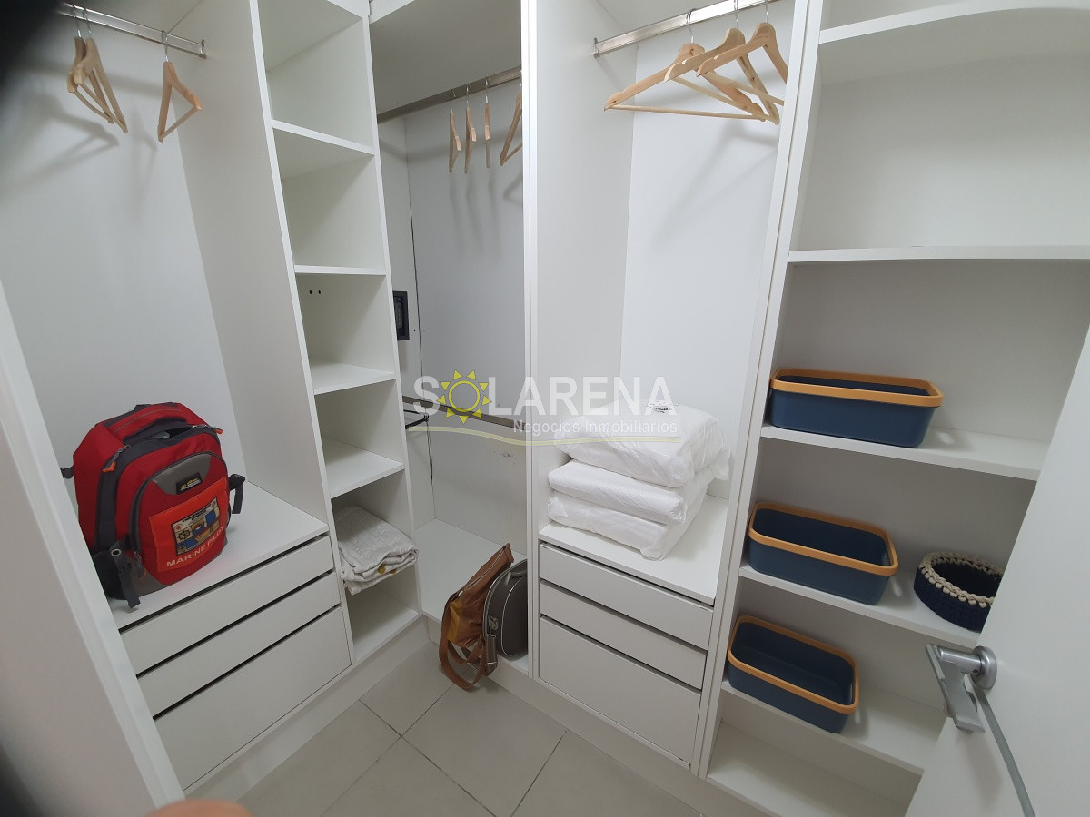 Apartamento ID.447 - Torre de categoria a 3 cuadras de playa Mansa