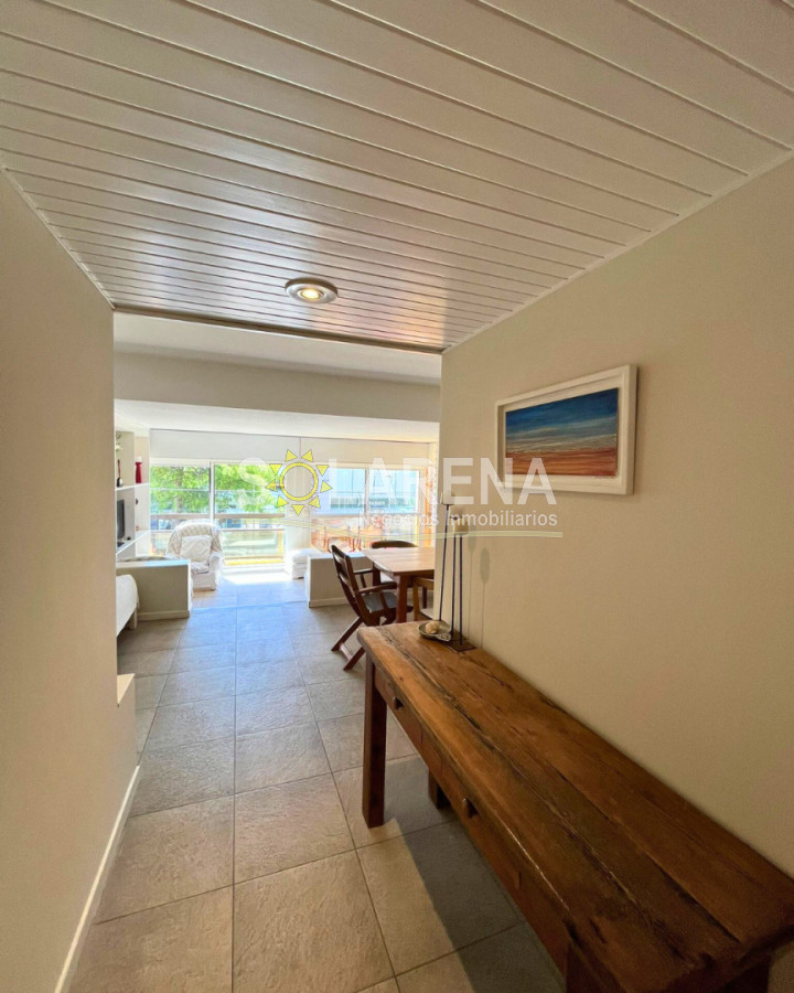 Apartamento ID.89 - Hermoso apartamento en edificio bajo a dos cuadras del puerto