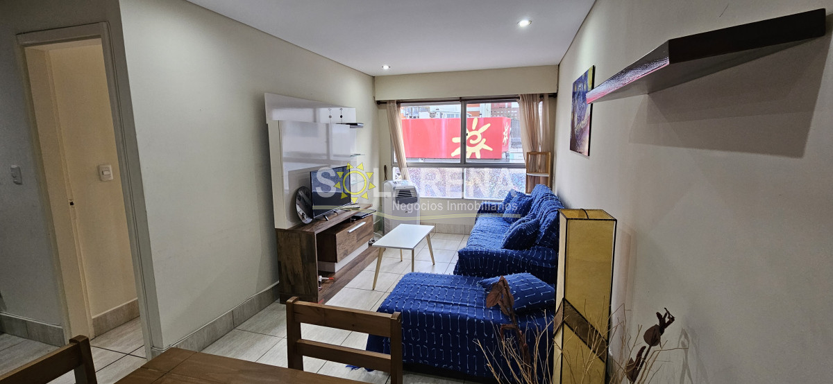 Apartamento ID.853 - EDIFICIO BAJO A UNA CUADRA DE LA PLAYA