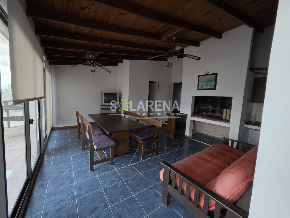 Apartamento ID.964 - EDIFICIO BAJO A UNA CUADRA DE LA PLAYA