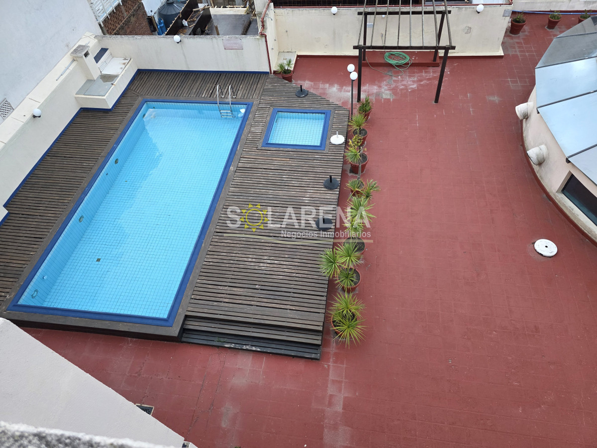 Apartamento ID.964 - EDIFICIO BAJO A UNA CUADRA DE LA PLAYA