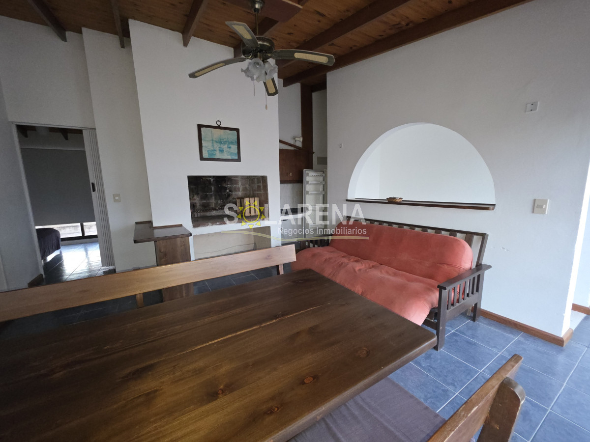 Apartamento ID.964 - EDIFICIO BAJO A UNA CUADRA DE LA PLAYA