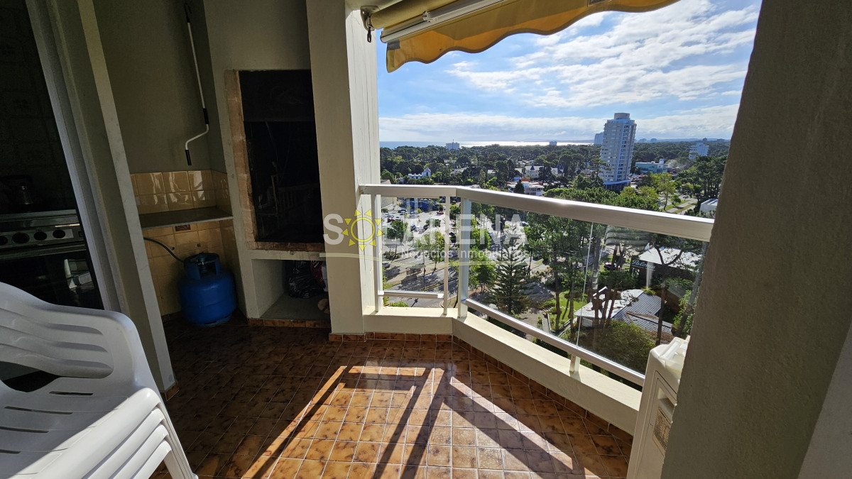 Apartamento ID.6475 - Torre de categoría con excelentes servicios 