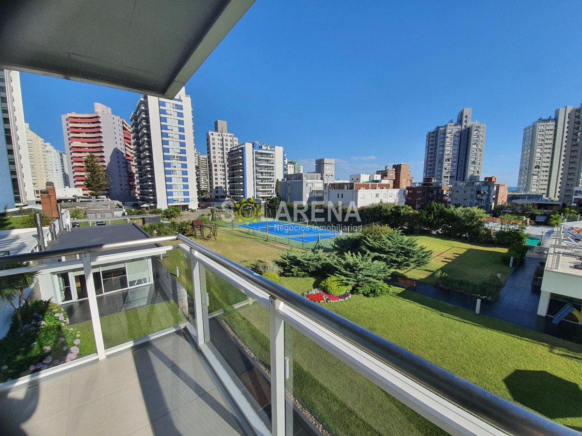 Apartamento ID.447 - Torre de categoria a 3 cuadras de playa Mansa