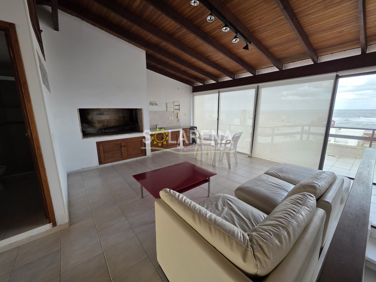 Apartamento ID.912 - EDIFICIO BAJO, PENT HOUSE DUPLEX A UNA CUADRA DEL MAR