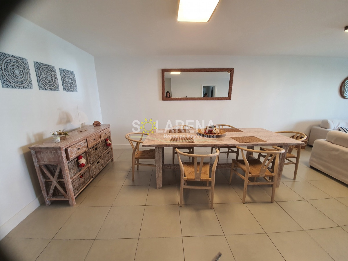 Apartamento ID.447 - Torre de categoria a 3 cuadras de playa Mansa