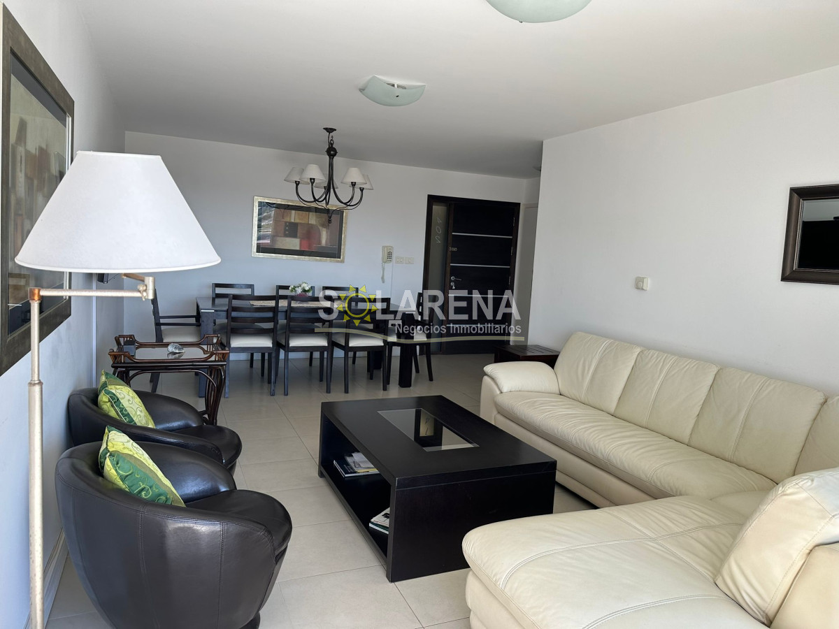 Apartamento ID.929 - Torre de categoria a 3 cuadras de Hotel Conrad y 2 de la Brava