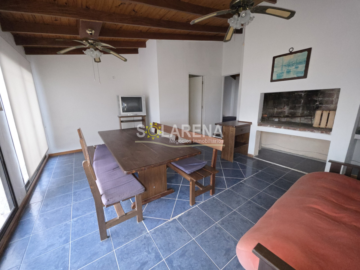 Apartamento ID.964 - EDIFICIO BAJO A UNA CUADRA DE LA PLAYA