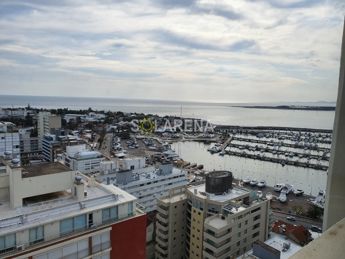 Apartamento ID.6406 - Torre a metros del puerto espectacular vista al mar