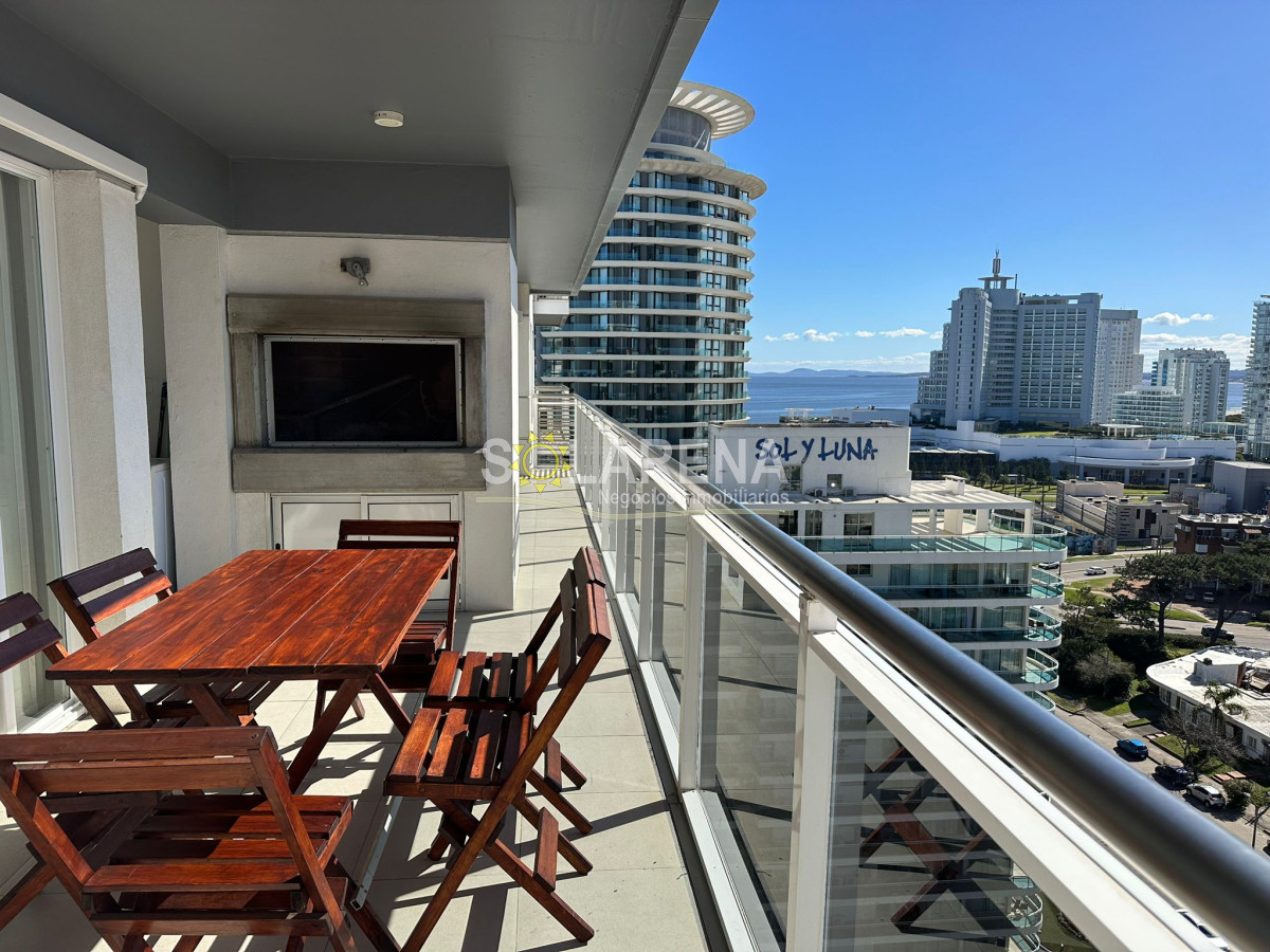 Apartamento ID.929 - Torre de categoria a 3 cuadras de Hotel Conrad y 2 de la Brava