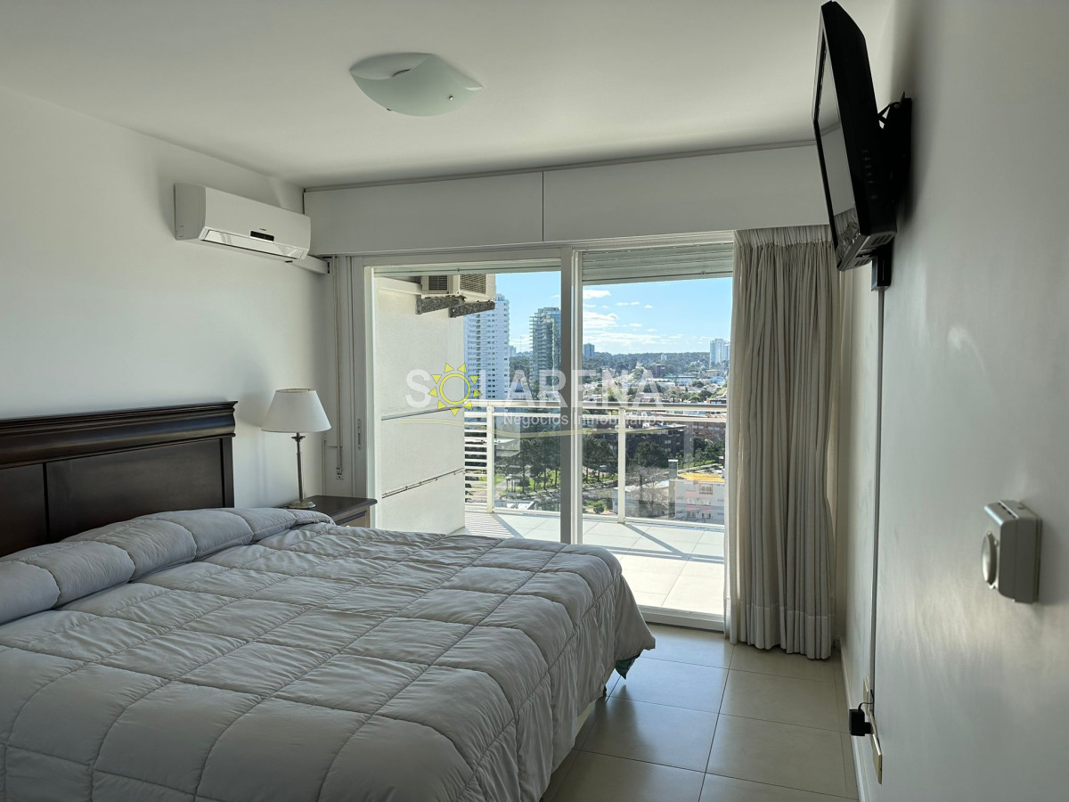 Apartamento ID.929 - Torre de categoria a 3 cuadras de Hotel Conrad y 2 de la Brava