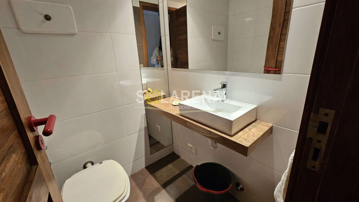 Apartamento ID.562 - Edificio bajo en zona puerto, amplio 