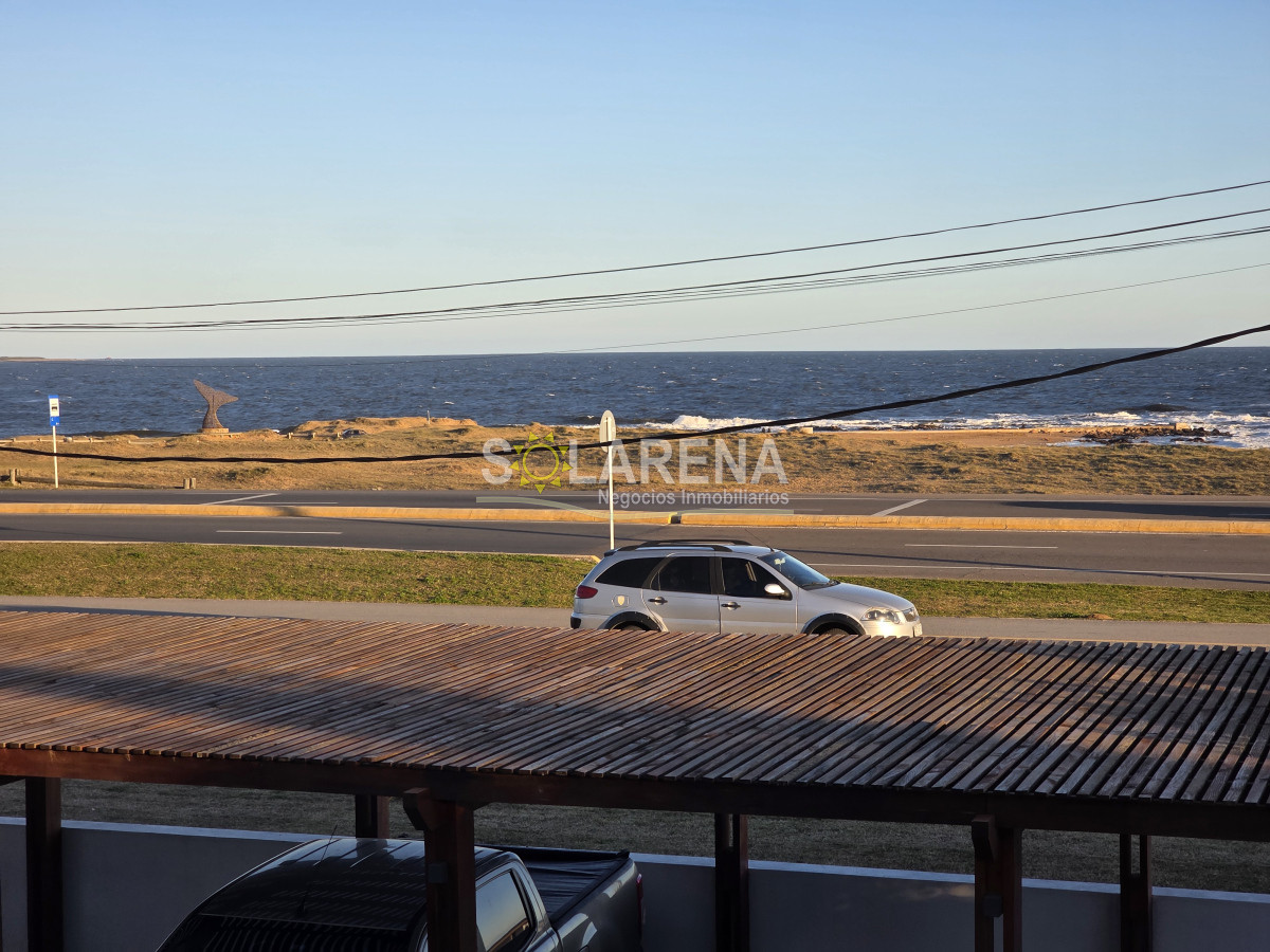 Apartamento ID.6544 - Edificio frente al mar